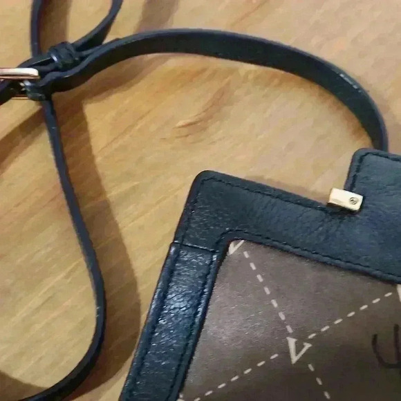 VINCE CAMUTO New York vintage crossbody navy blue - Picture 6 of 13